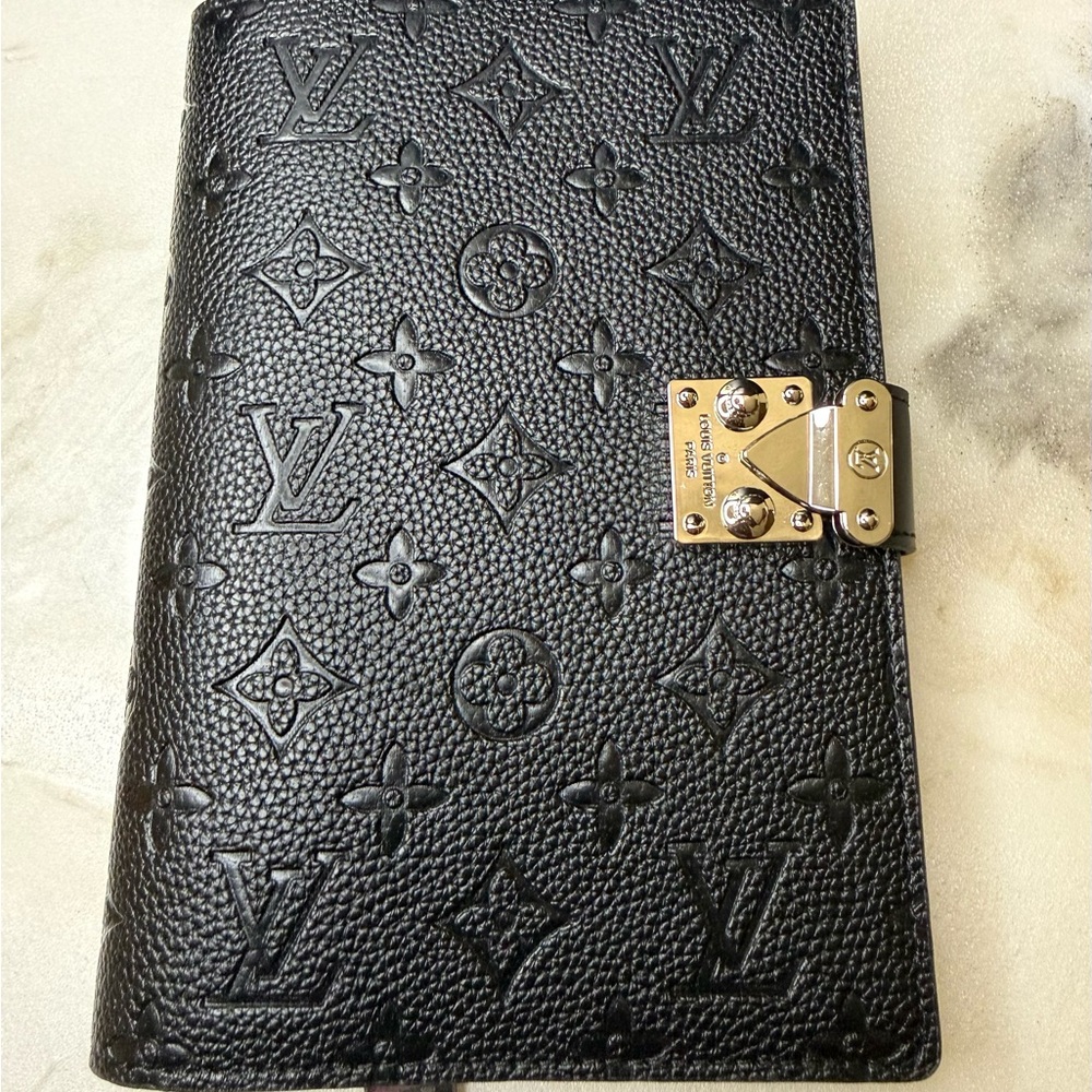 Iconic Fashion Monogram Empreinte Notebook Cover - Black